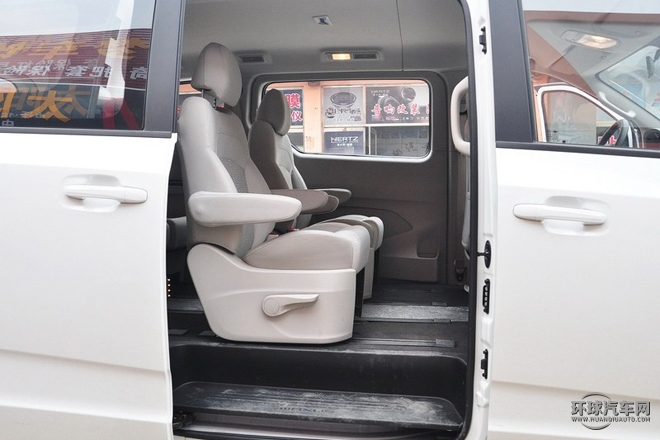 2015款 2.0T 自動紀(jì)念版