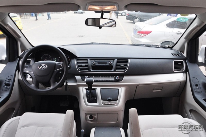 2015款 2.0T 自動紀(jì)念版