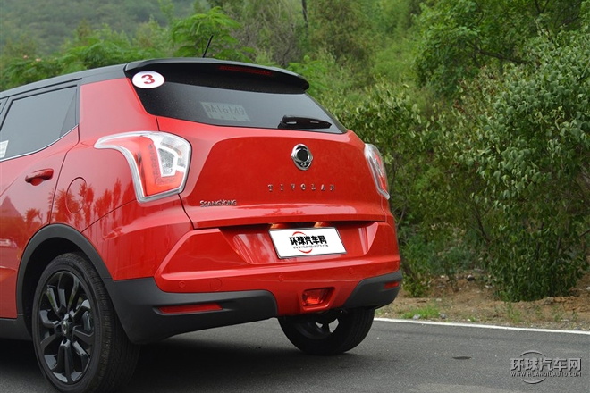 2015款 1.6L 自動兩驅(qū)致酷版