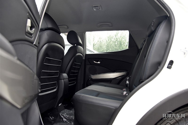 2015款 1.6L 自動兩驅(qū)致尚版