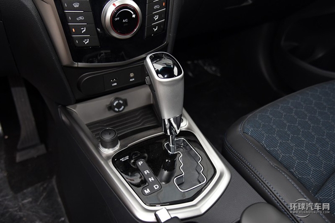 2015款 1.6L 自動兩驅(qū)致尚版