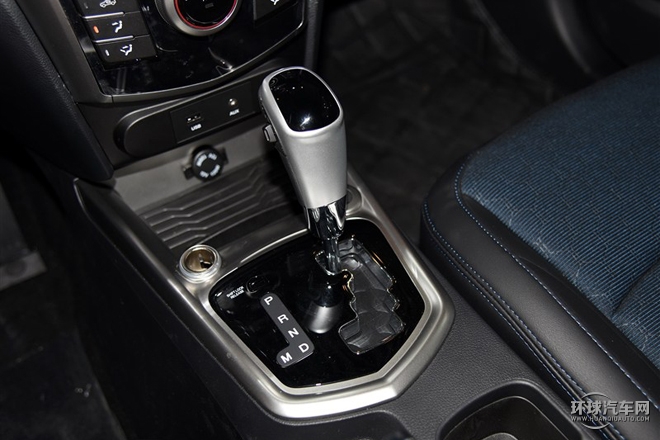 2015款 1.6L 自動兩驅致炫版