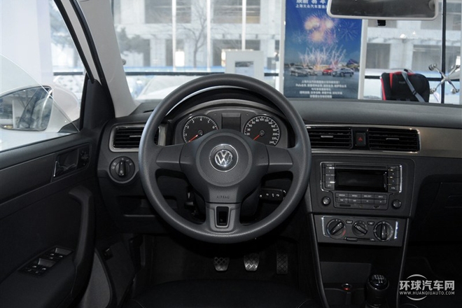 2015款 1.6L 手動舒適型