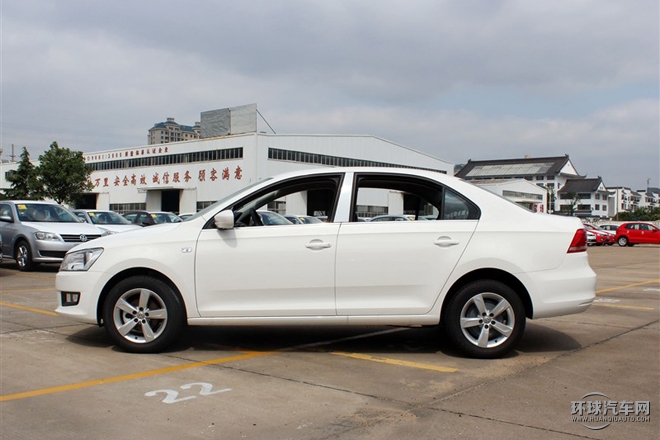 2015款 1.6L 手動舒適型