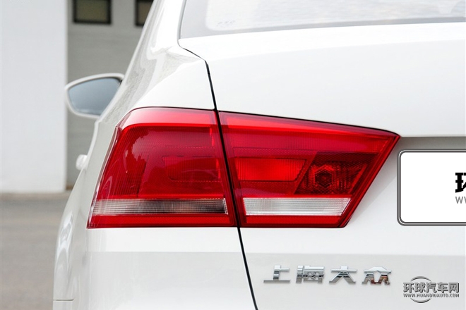 2015款 1.6L 自動風尚型