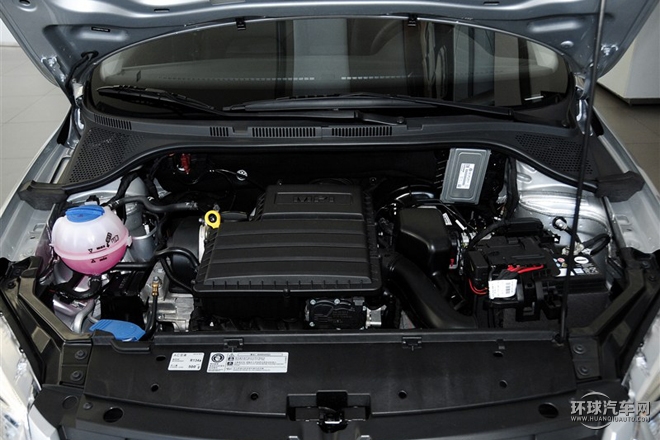 2015款 1.6L 自動豪華型