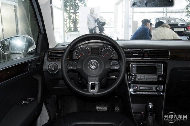 2015款 1.6L 自動豪華型