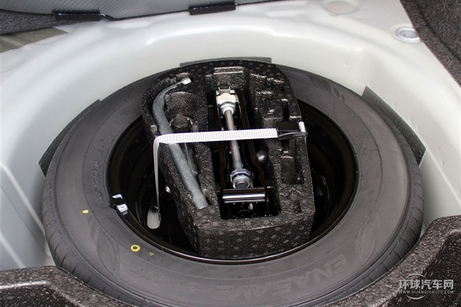 2015款 1.6L 自動舒適型