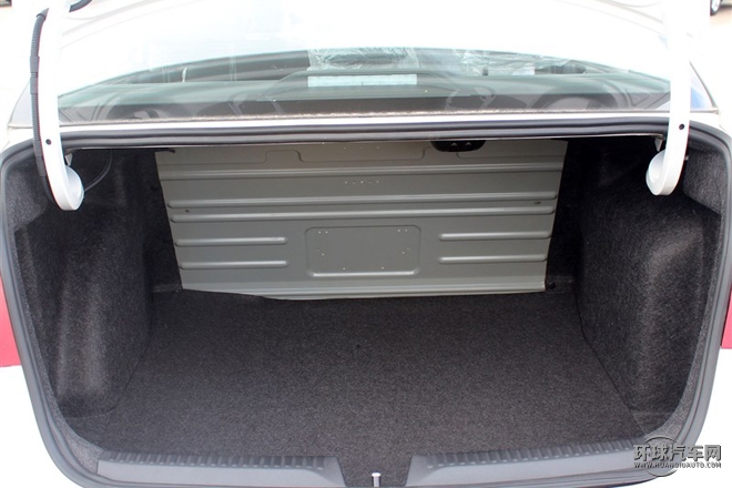 2015款 1.6L 自動(dòng)舒適型