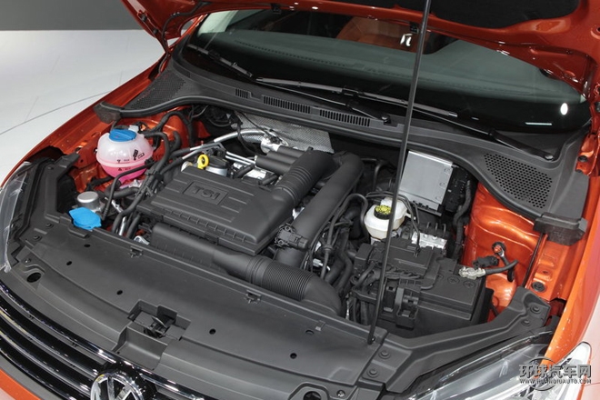 2015款 230TSI DSG豪華型