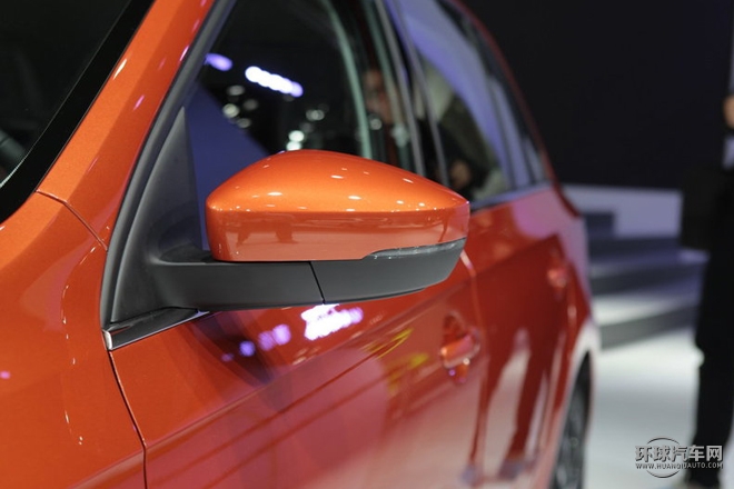 2015款 230TSI DSG豪華型