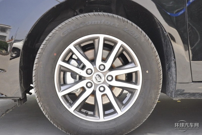 2015款 1.8L 手動豪華型