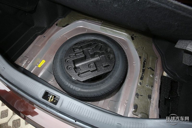 2015款 2.4L 自動豪華型