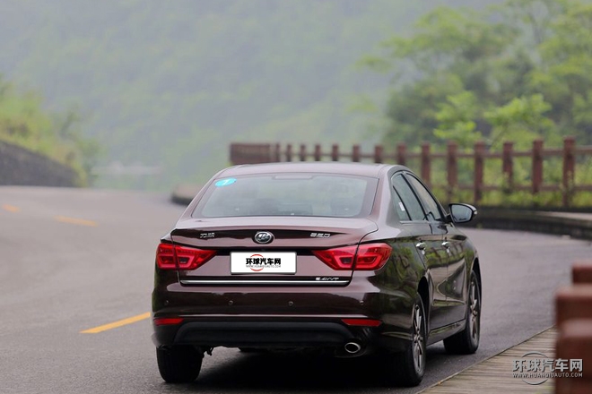 2015款 2.4L 自動豪華型