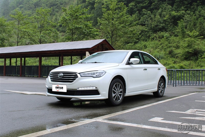 2015款 2.4L 自動旗艦型