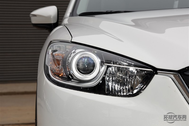 2015款 2.0L 手動兩驅舒適型