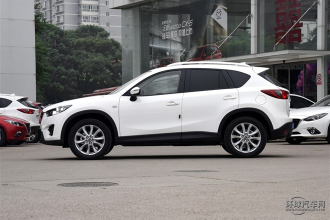 2015款 2.0L 手動兩驅舒適型