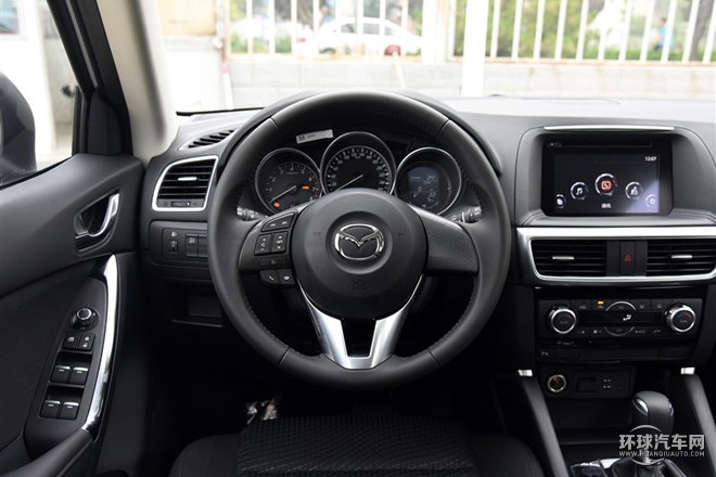 2015款 2.0L 自動兩驅(qū)都市型