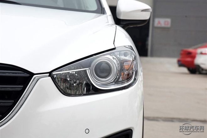 2015款 2.0L 自動(dòng)兩驅(qū)都市型