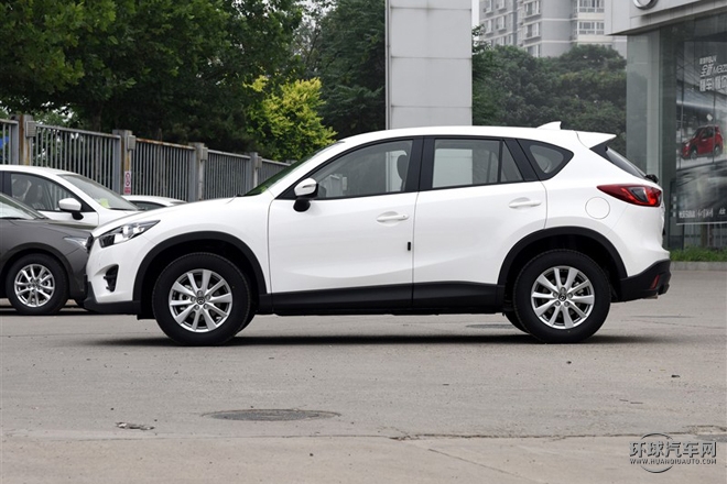 2015款 2.0L 自動兩驅(qū)都市型