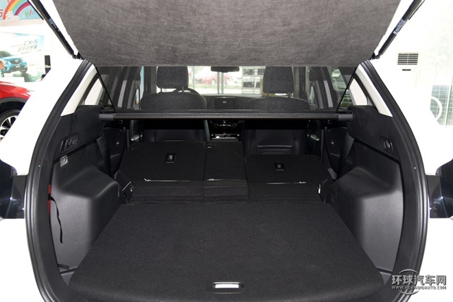 2015款 2.0L 自動(dòng)四驅(qū)豪華型