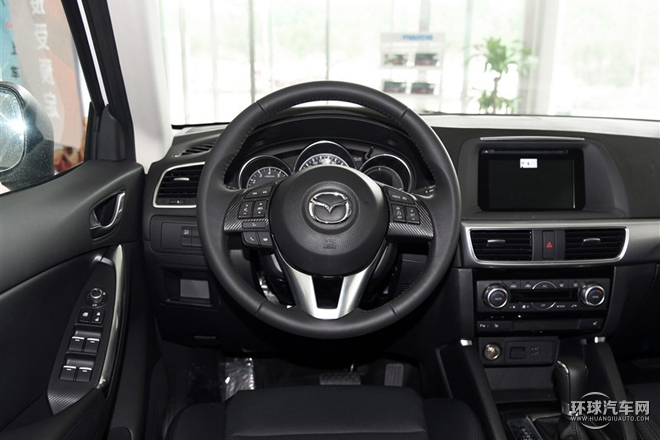 2015款 2.0L 自動四驅(qū)豪華型