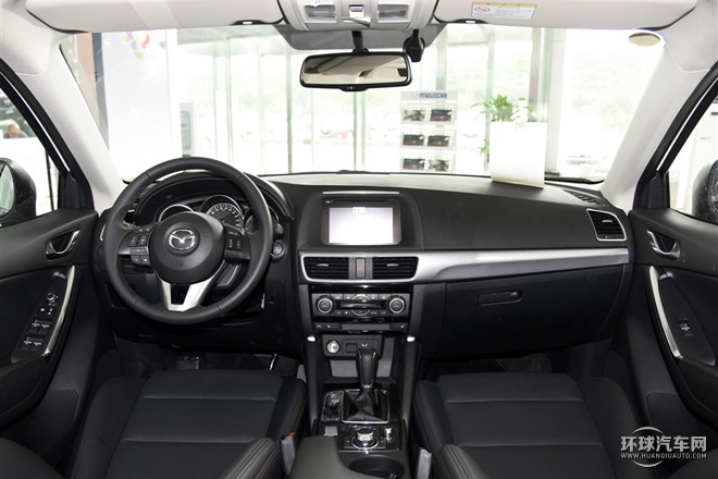 2015款 2.0L 自動(dòng)四驅(qū)豪華型