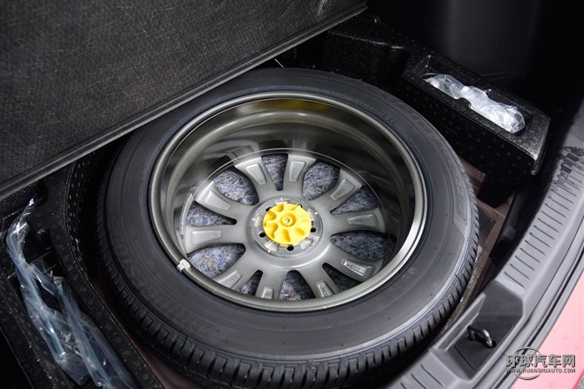 2015款 2.5L 自動四驅旗艦型