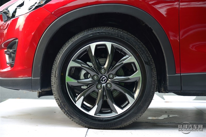 2015款 2.5L 自動四驅旗艦型