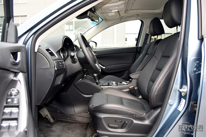 2015款 2.5L 自動四驅(qū)尊貴型