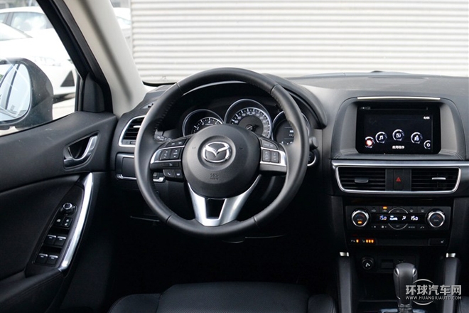 2015款 2.5L 自動(dòng)四驅(qū)尊貴型