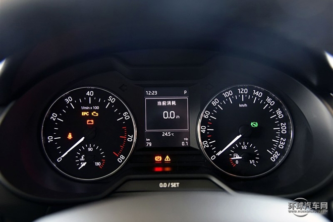 2015款 1.8T 逸享旅行版