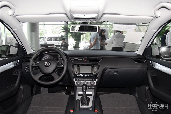 2015款 1.8T 逸享旅行版