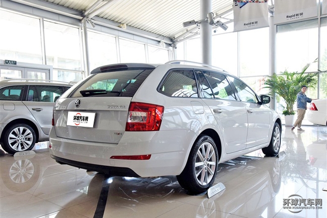 2015款 1.8T 逸享旅行版