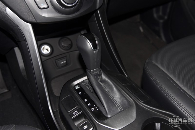 2015款 2.0T 自動兩驅智能型 5座