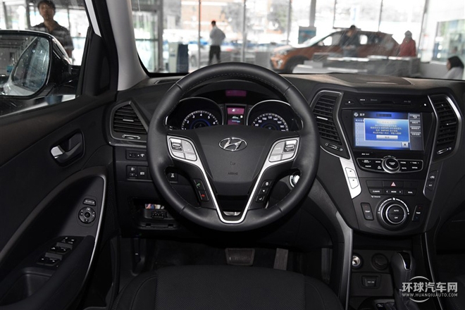 2015款 2.0T 自動(dòng)兩驅(qū)智能型 5座