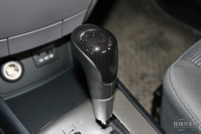2015款 1.6L 手動舒適型
