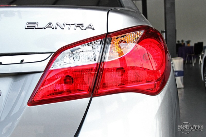 2015款 1.6L 手動(dòng)舒適型