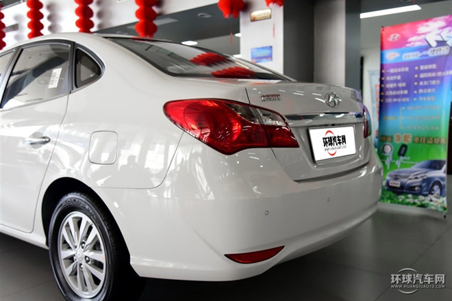 2015款 1.6L 手動舒適型