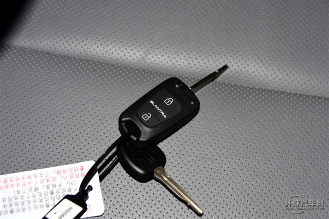 2015款 1.6L 自動豪華型