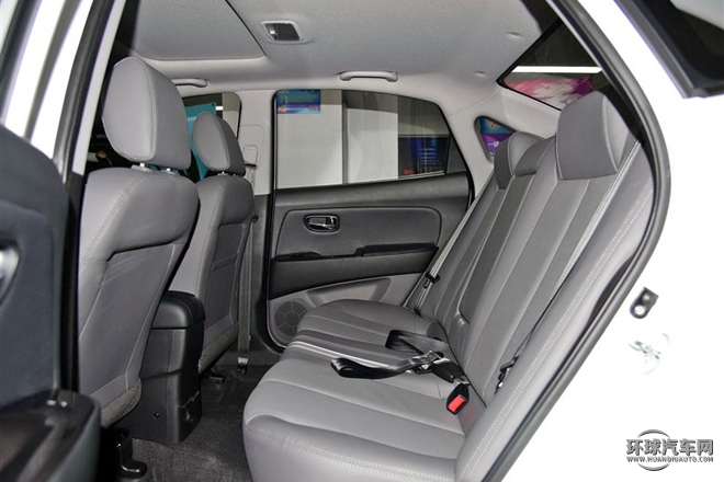 2015款 1.6L 自動豪華型