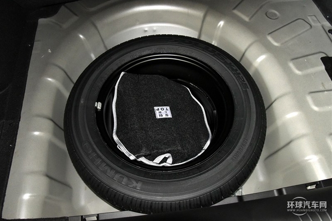 2015款 1.6L 自動舒適型