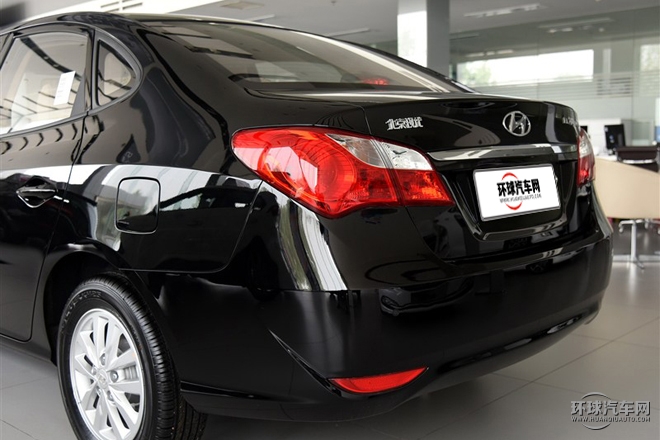 2015款 1.6L 自動舒適型