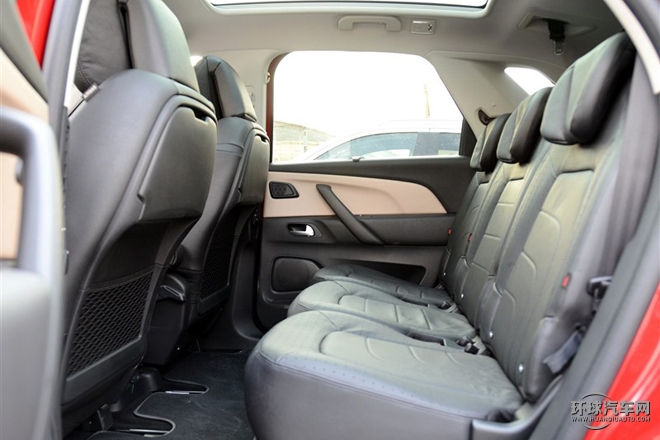 2015款 1.6T 豪華型 5座