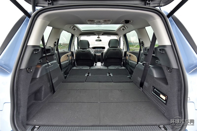 2015款 Grand 1.6T 時尚型 7座