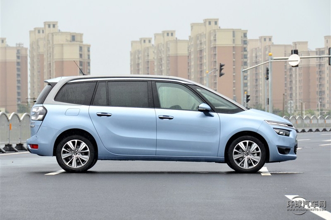 2015款 Grand 1.6T 時尚型 7座