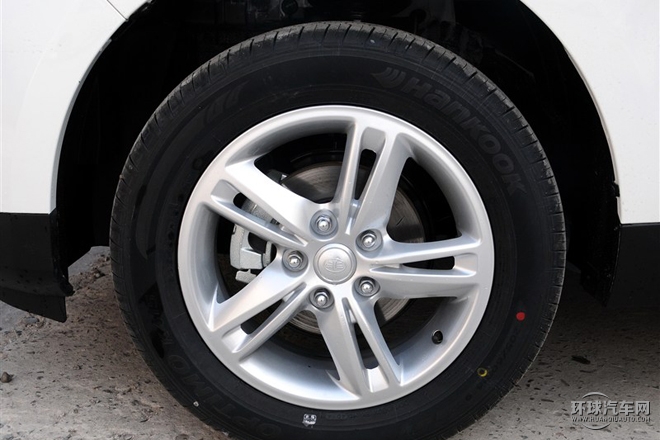 2015款 1.5L 手動(dòng)標(biāo)準(zhǔn)型