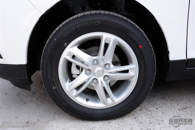 2015款 1.5L 手動(dòng)豪華型