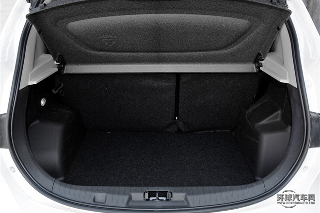 2015款 1.5L 手動豪華型