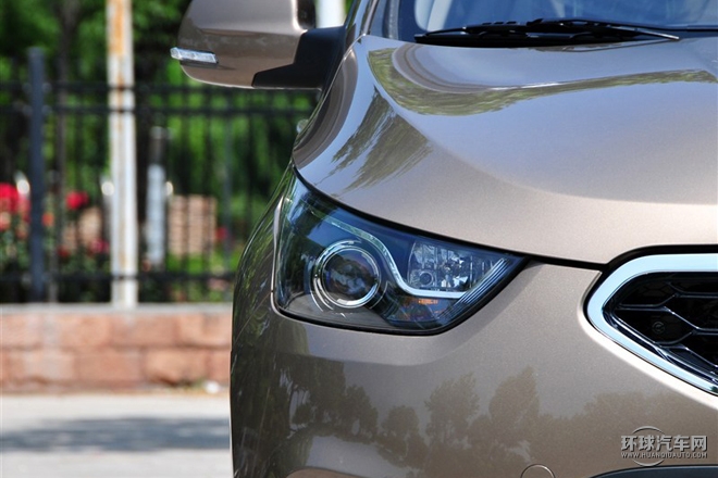 2015款 1.5L 手動舒適型